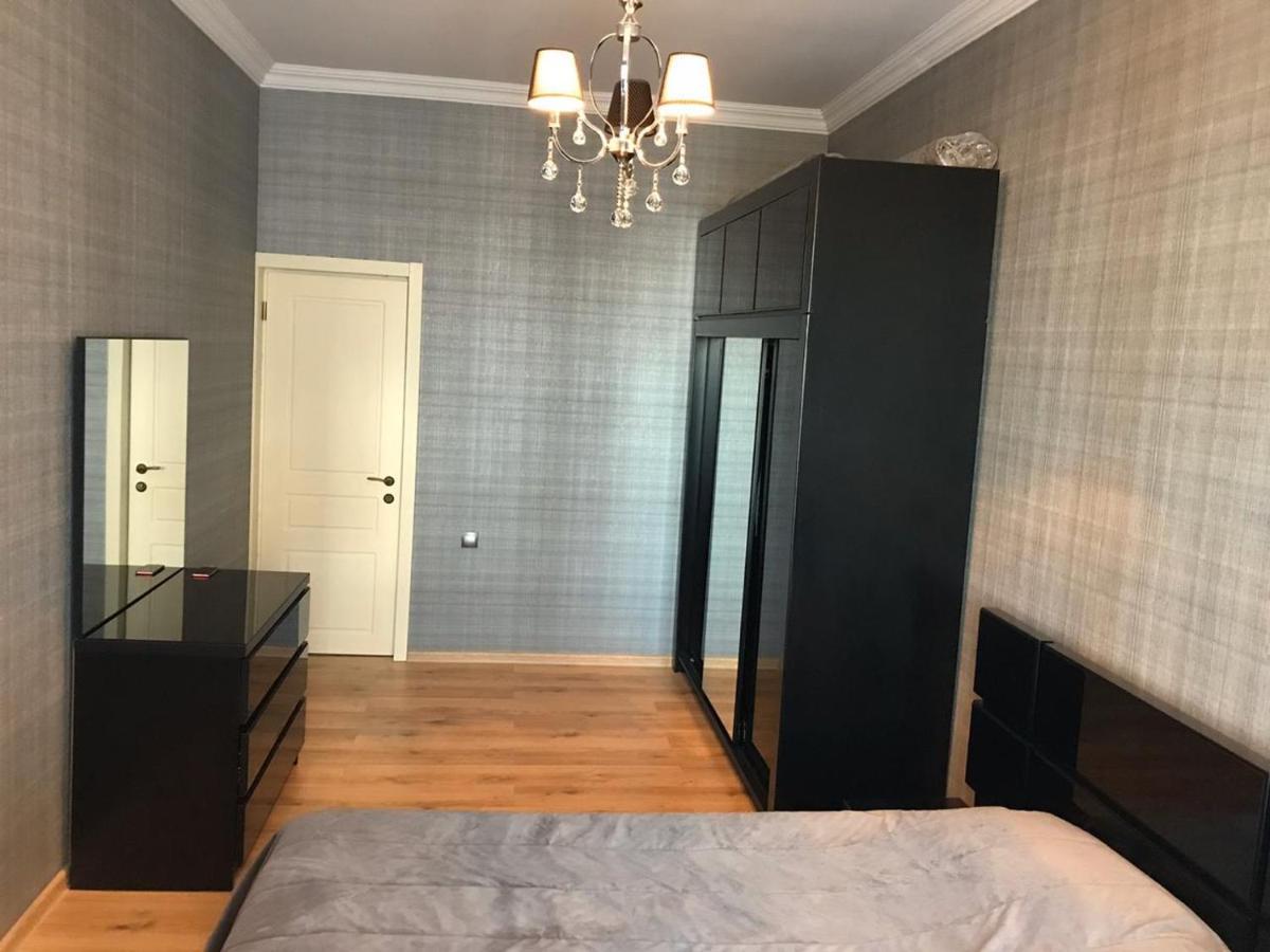 Rustaveli Apartment City Centre Tbilisi Ngoại thất bức ảnh