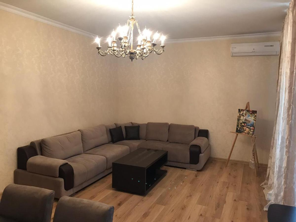 Rustaveli Apartment City Centre Tbilisi Ngoại thất bức ảnh